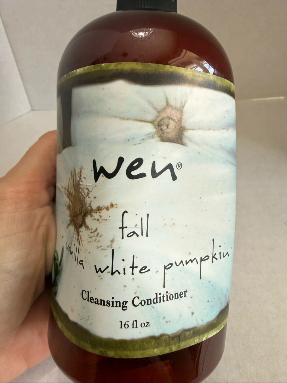 Sealed WEN Vanilla White Pumpkin 16 oz Cleansing Conditioner by WEN - Seasonal